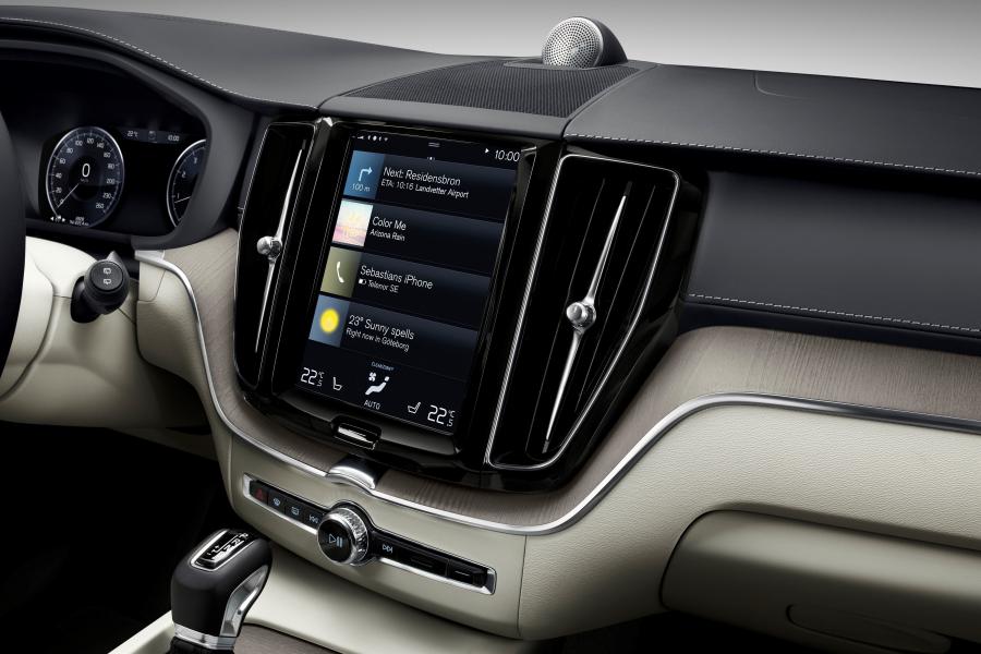 Детали интерьера Volvo XC60 T6 Inscription 2017 года  (WW) (фото 56 из 72)